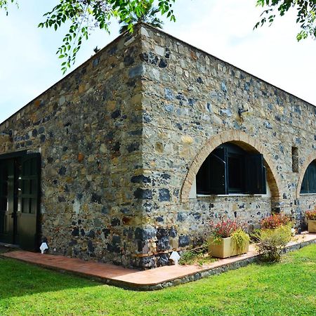 Antico Borgo Etneo Country Hotel カラタビアーノ エクステリア 写真