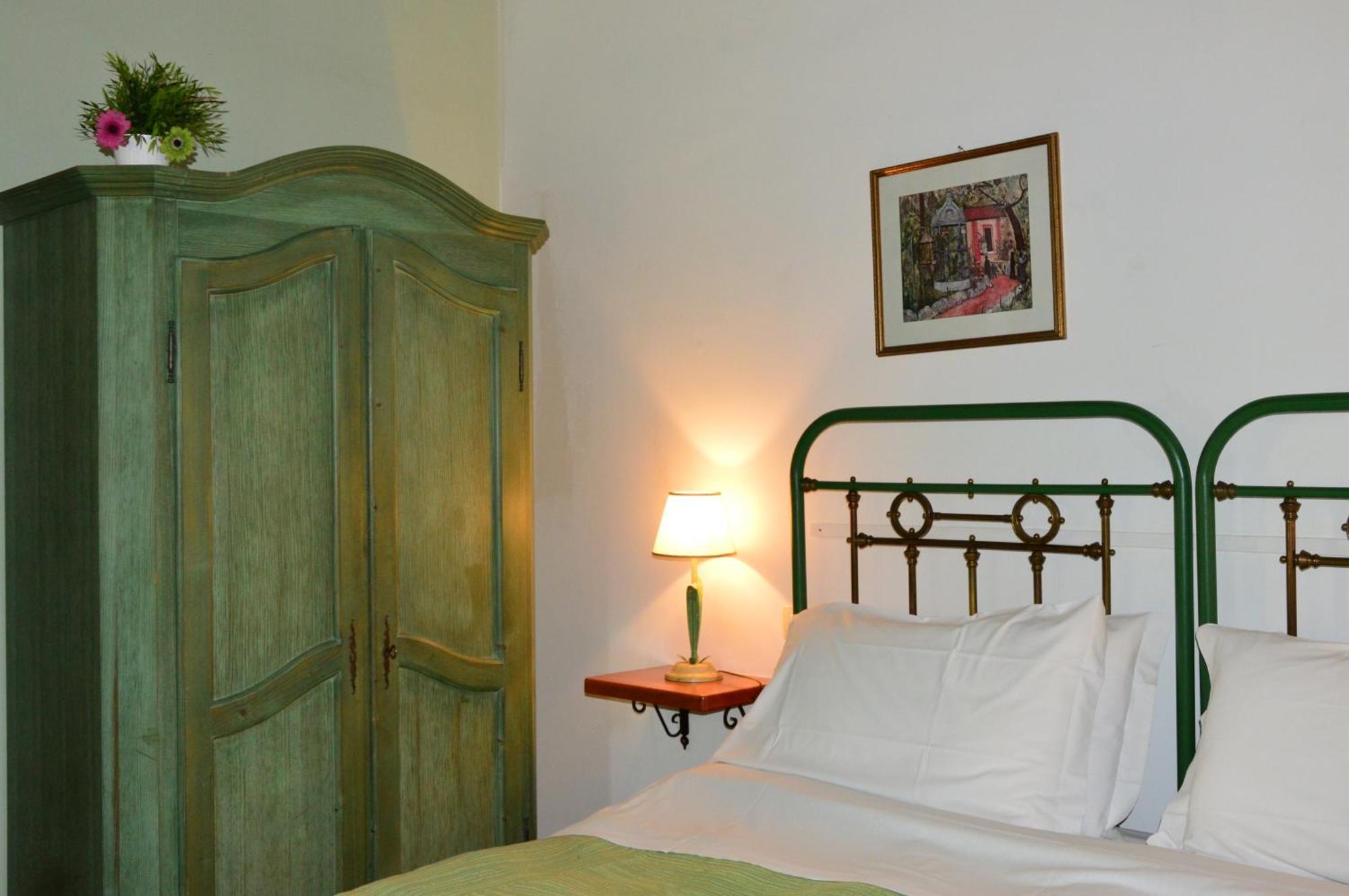 Antico Borgo Etneo Country Hotel カラタビアーノ エクステリア 写真