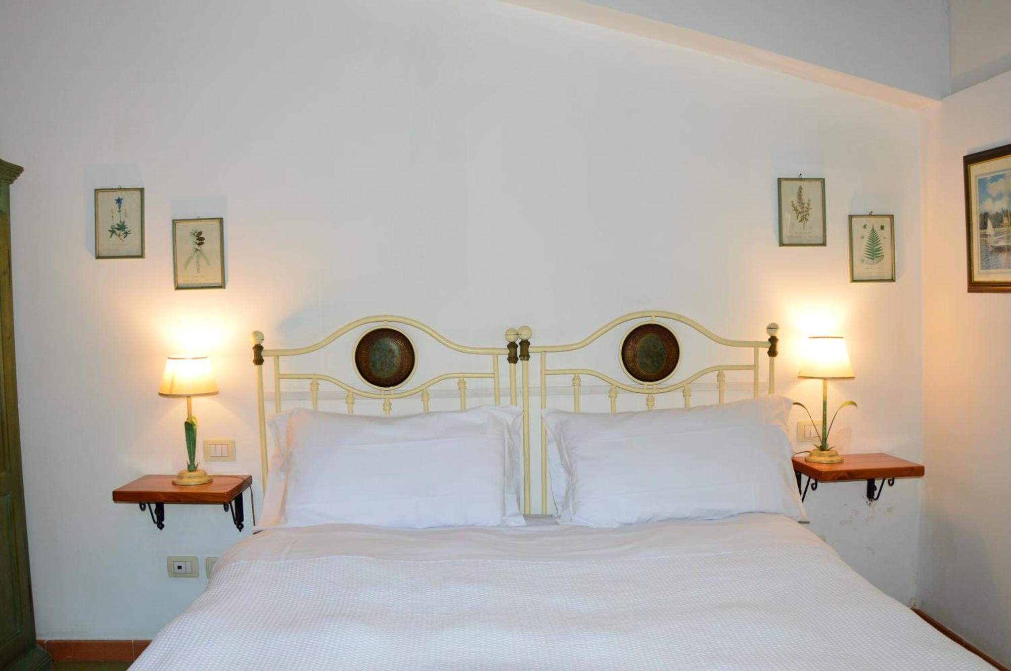 Antico Borgo Etneo Country Hotel カラタビアーノ エクステリア 写真