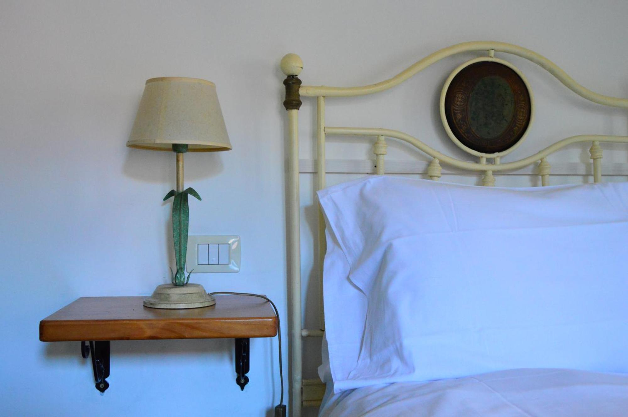 Antico Borgo Etneo Country Hotel カラタビアーノ エクステリア 写真