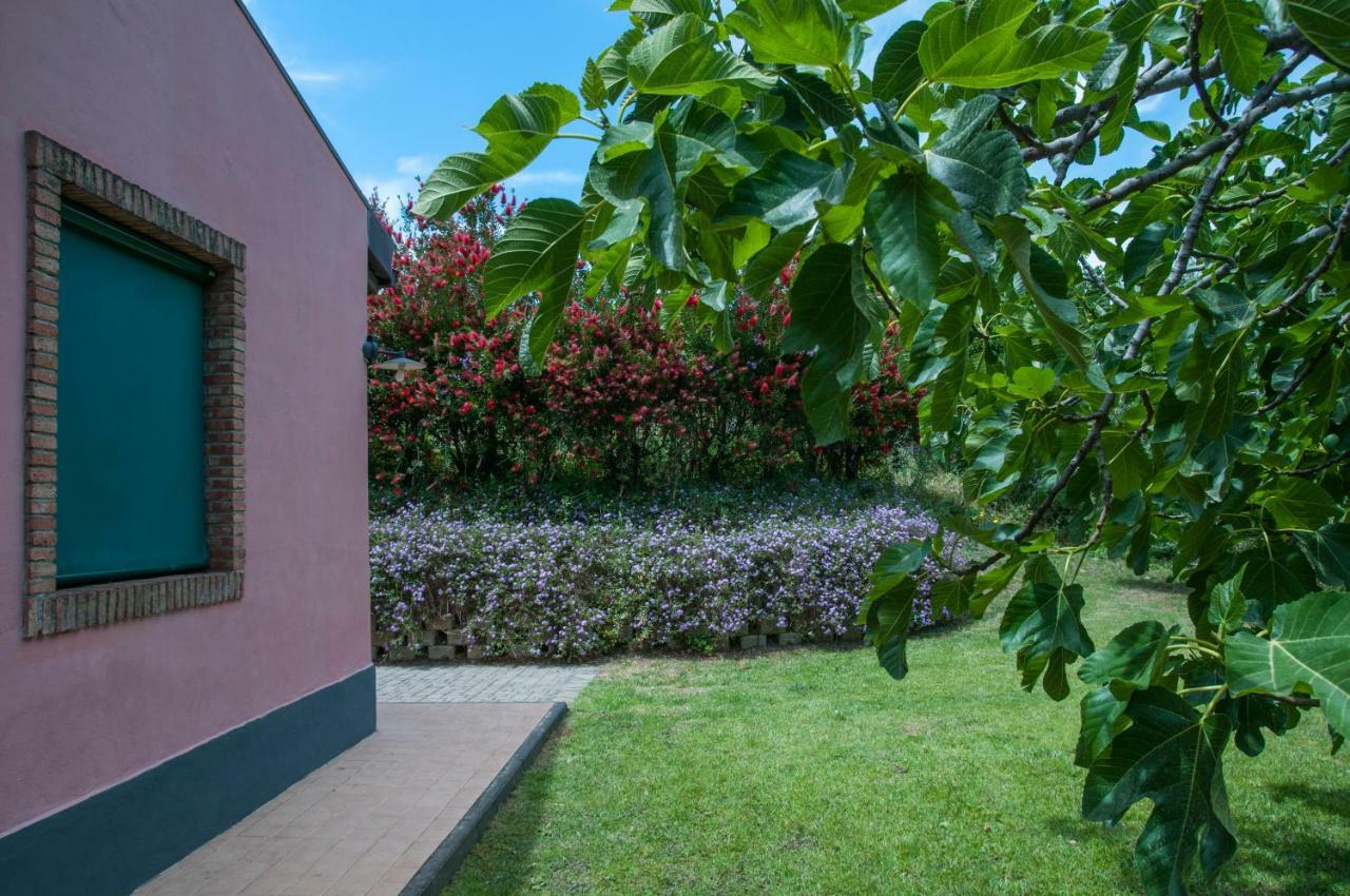 Antico Borgo Etneo Country Hotel カラタビアーノ エクステリア 写真